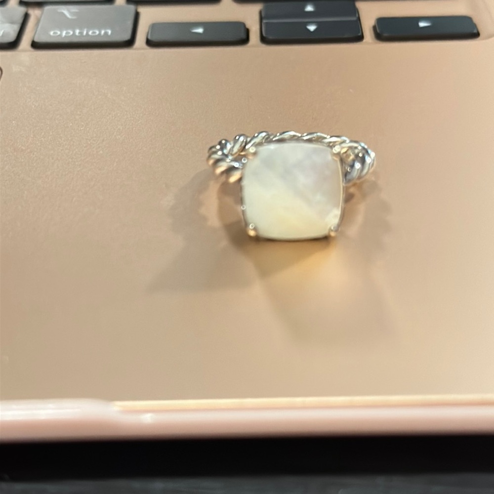 Pandora ring